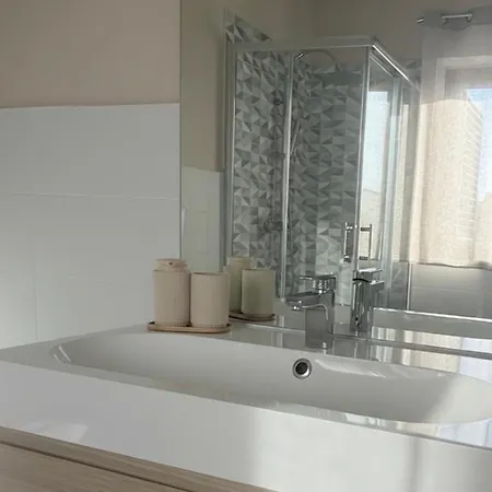Gioia Di Locazione Turistica Apartment *